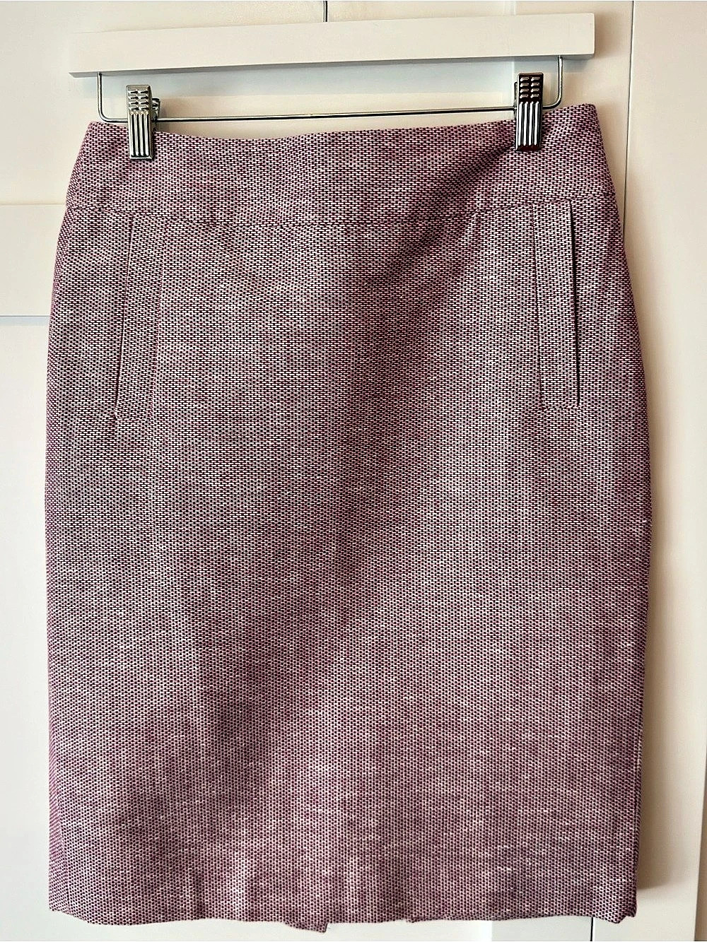 Banana Republic Pencil Skirt Pink Size 2 Like New